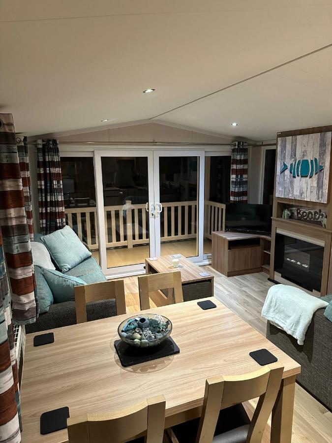 Villa Luxurious 6 Berth Swift Bordeaux On Lyons Robin Hood Rhyl à Meliden Extérieur photo